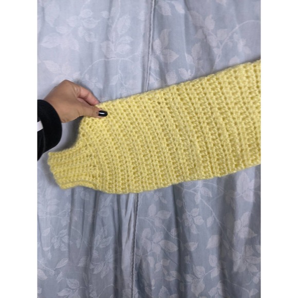 Handknit Vibrant Yellow Chunky Knit Sweater M - Picture 4 of 4